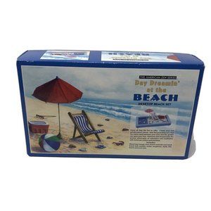The American Zen Series - Day Dreamin' At The Beach Desk Beach Zen Garde…